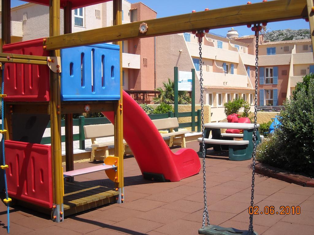 Le Nereidi Hotel & Residence Con Piscina-Tennis-Fitness-Parcheggio Coperto-Sala Conferenze La Maddalena  Exteriör bild